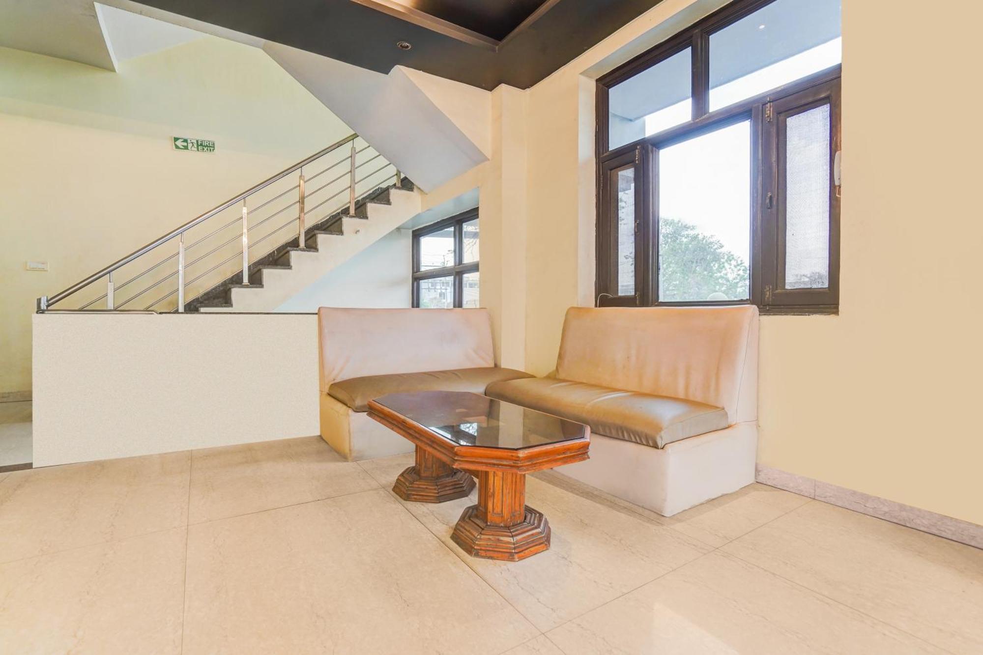 Super Townhouse Sikar Road Jaipur Formerly Hotel Aroma Inn Exterior photo