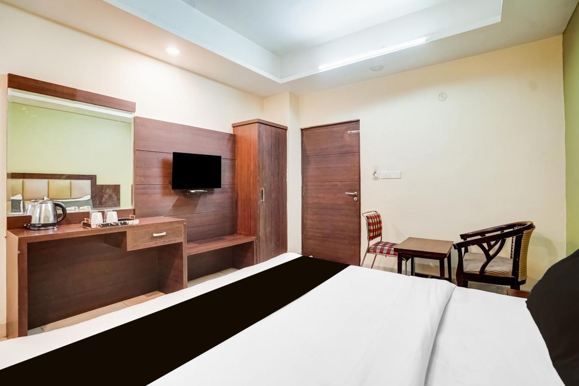 Super Townhouse Sikar Road Jaipur Formerly Hotel Aroma Inn Exterior photo
